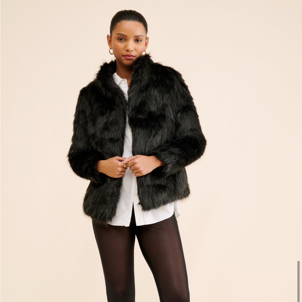 LIONESS “Bada Bing” Faux Fur Coat – Size M